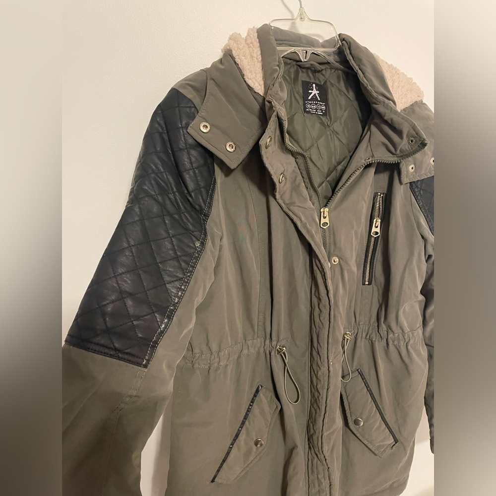 Atmosphere Jacket 12 - Picture 3 of 7